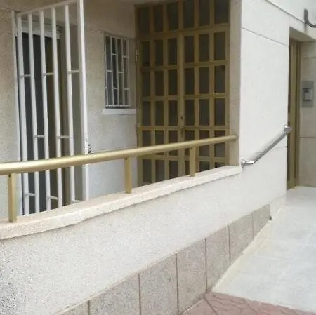 아파트 100m2 Big Private Garden And Pool/ 100m2 Gran Jardin Privado Y Piscina / Acogedor En Zona Tranquila Y Agradable *